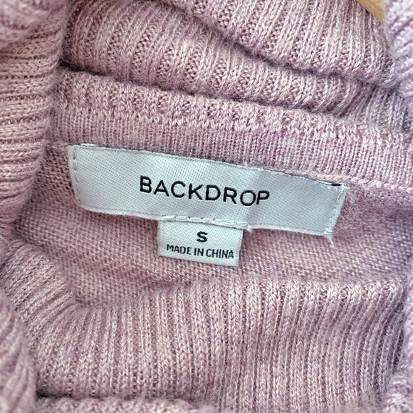 Light Plum Sweater SOLD - Picture 4 of 4